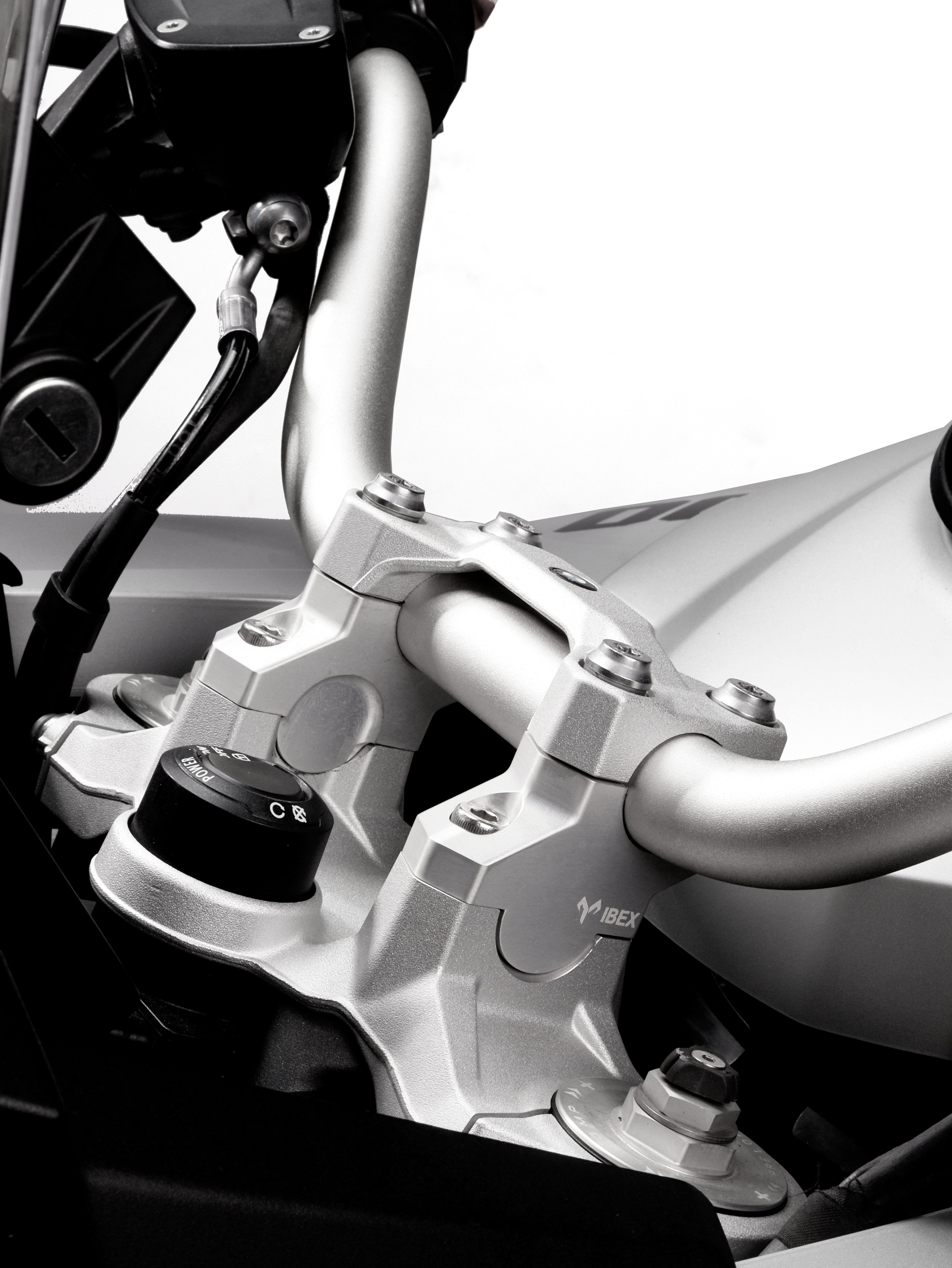 Pull Back Handle Bar Risers - Ibex by Motoverse for BMW F850GS/ F850GSA/ F900GS/ F900GSA