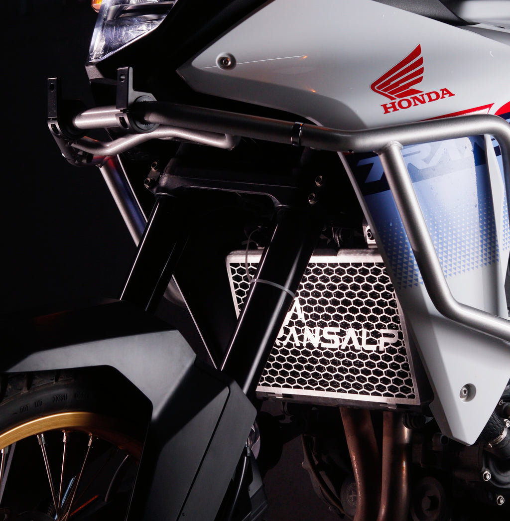 Radiator Grill - Silver Back by Motoverse for Honda Transalp XL 750