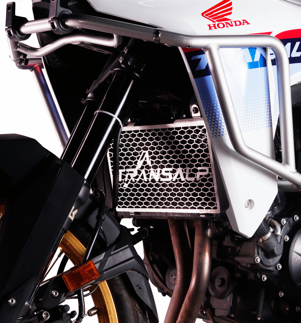 Radiator Grill - Silver Back by Motoverse for Honda Transalp XL 750